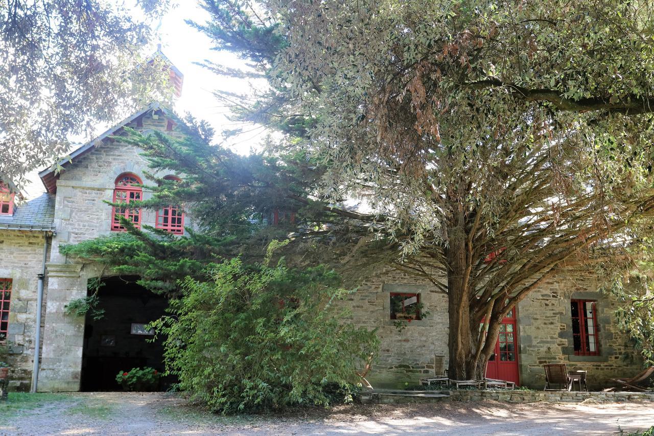 Cottage Du Manoir De Tregaray Sixt-sur-Aff Kültér fotó